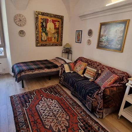 Beautifully Restored Romantic Apartment In The Centre Of Historic Dolcedo Dış mekan fotoğraf